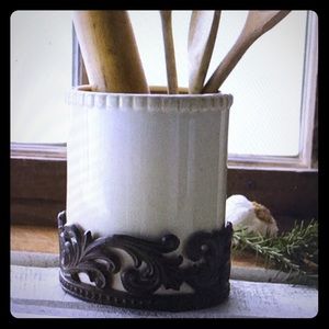 GG COLLECTION UTENSIL HOLDER